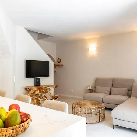 Casa Leone - Fully Renovated Since April 2026 - New Pictures *